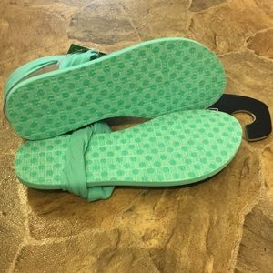 Sanuk Shoes - Yoga Sling 2 Spectrum Sanuk Shoes - Yoga Sling 2 Spectrum